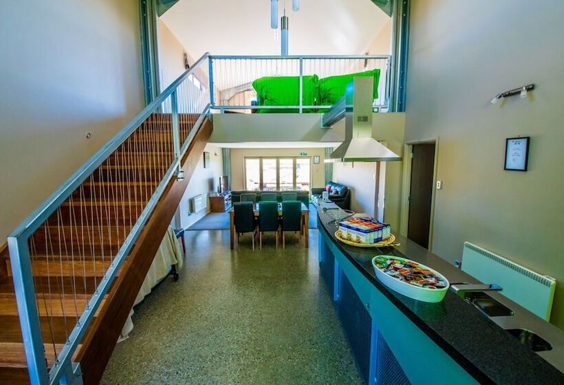 فندق Tussock Lodge Waipiata