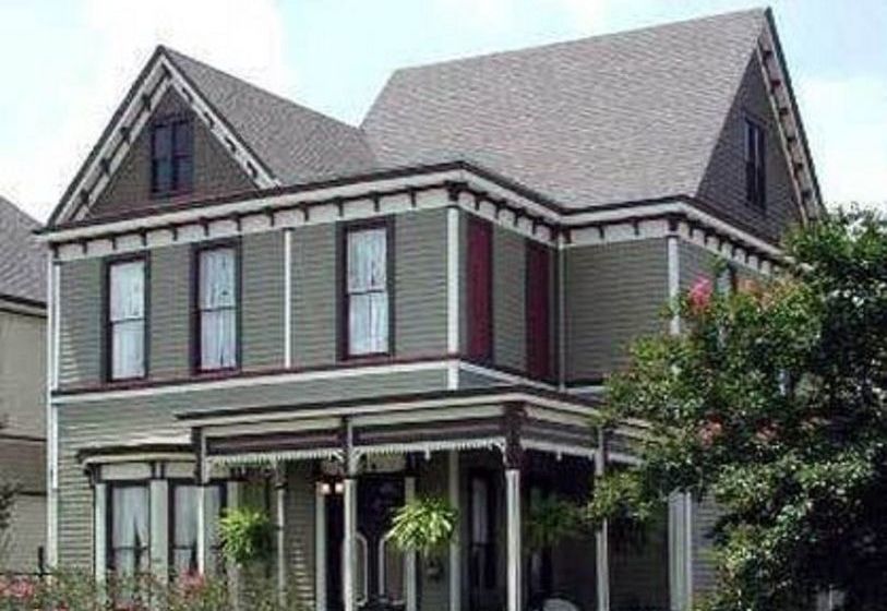 مبيت وإفطار 1888 Wensel House