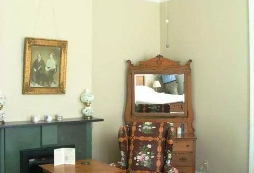 민박 1888 Wensel House