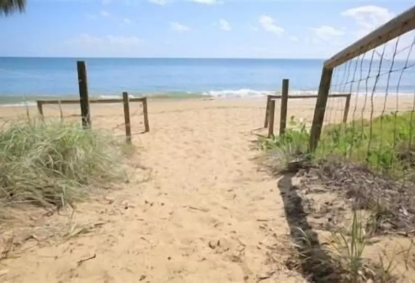 Bayshores Holiday Apartments