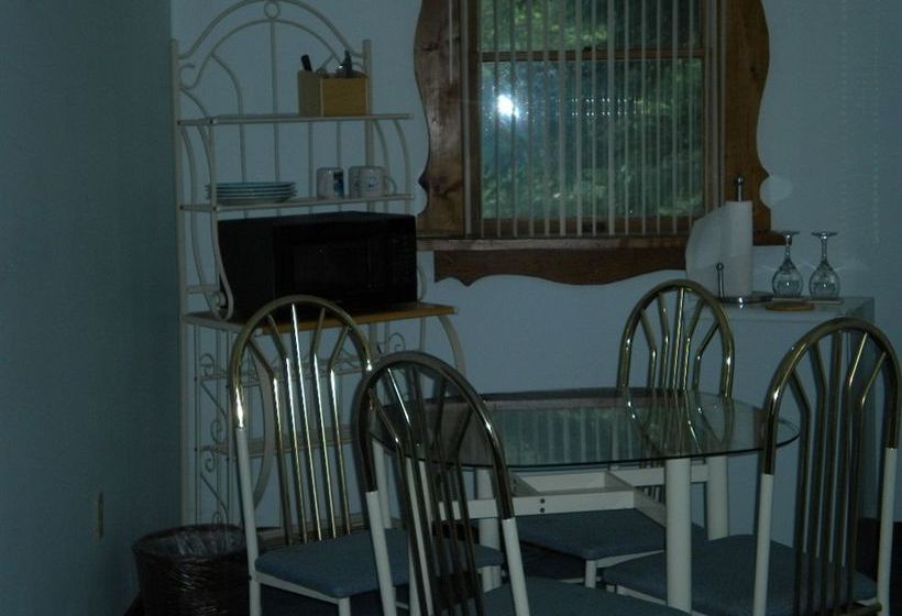 مبيت وإفطار Bears Lair Inn