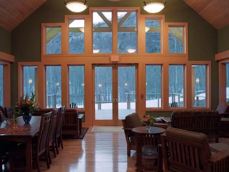 Bed & Breakfast Minnewaska Lodge