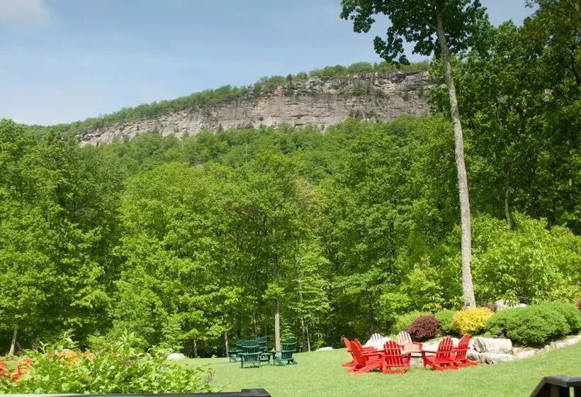 Bed & Breakfast Minnewaska Lodge