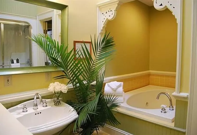 ベッドアンドブレックファースト Rothschild Pound House Inn