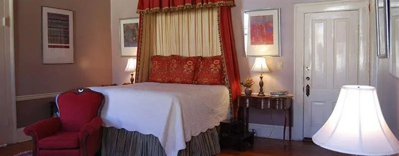 ベッドアンドブレックファースト Rothschild Pound House Inn