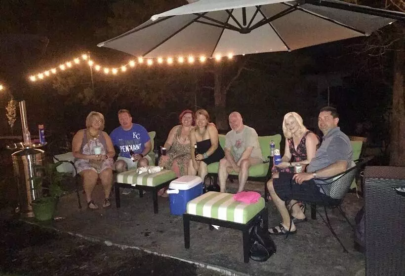 Captain Wohlt Inn Bed & Breakfast