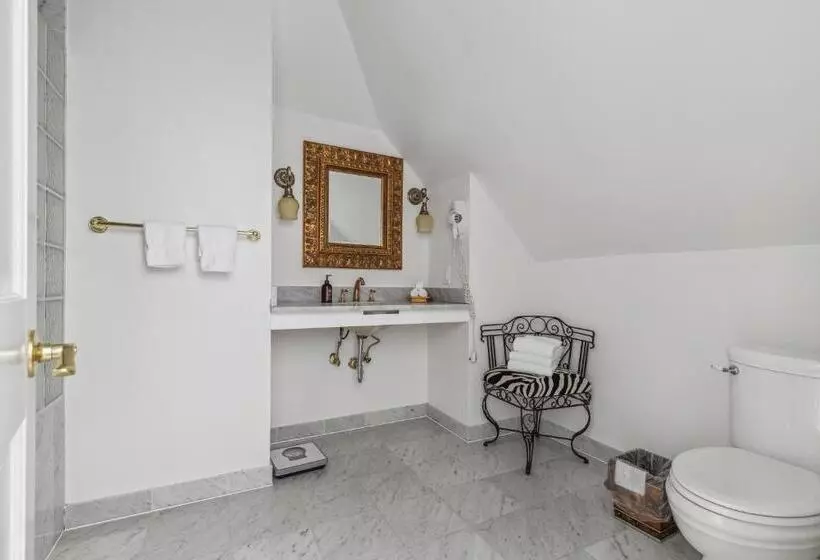 ベッドアンドブレックファースト The Columbia Inn At Peralynna