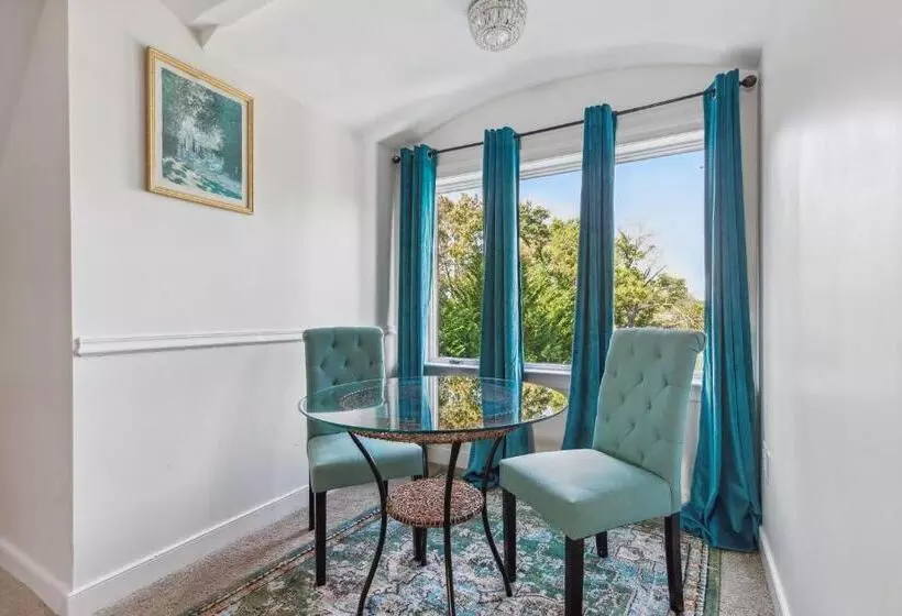 ベッドアンドブレックファースト The Columbia Inn At Peralynna