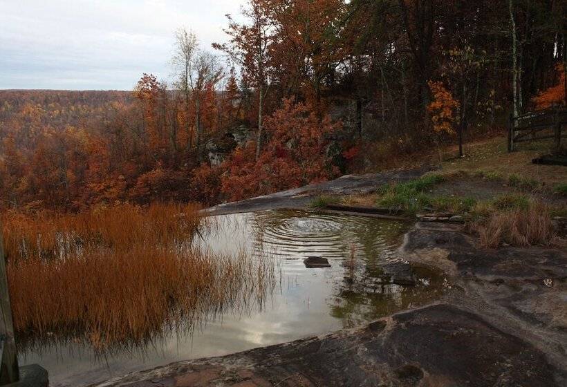 Garden Inn Bed & Breakfast At Bee Rock