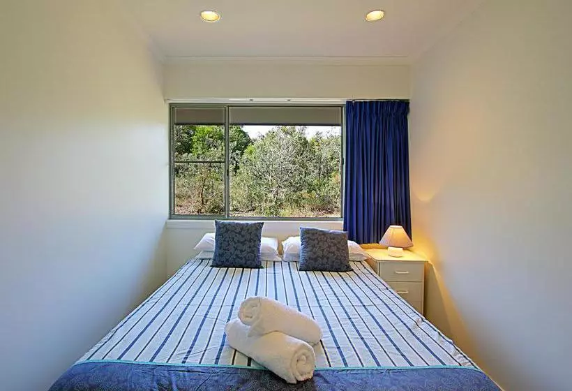 ホテル 11 James Cook Apartments