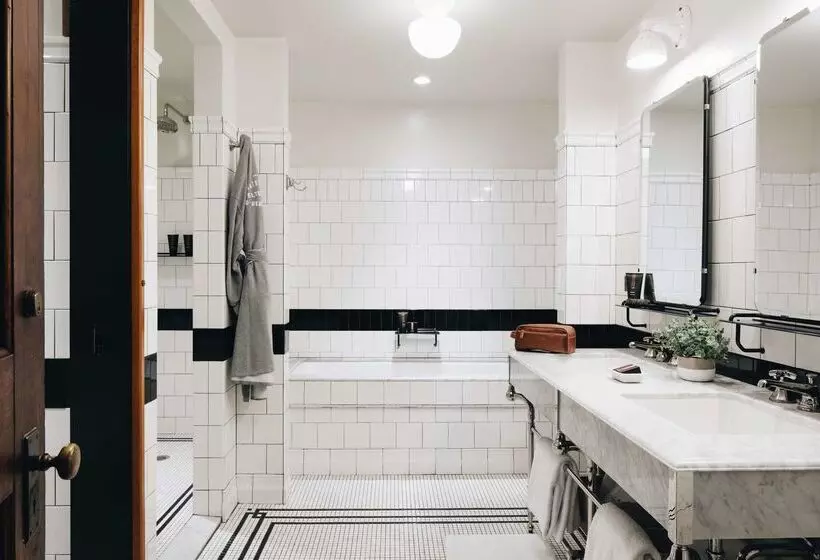 فندق Chicago Athletic Association, Part Of Hyatt