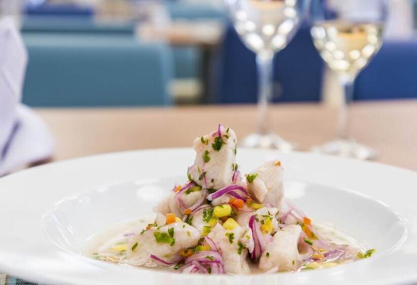 Szálloda Cosmos Pacifico