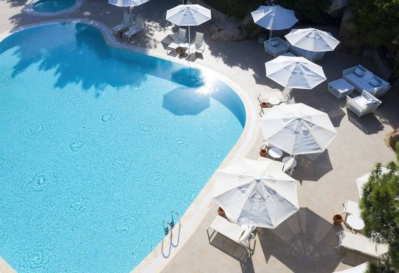 בית מלון כפרי D   Resort Ayvalık