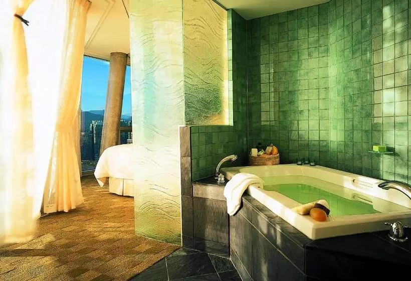 Hotel Embarc Vancouver