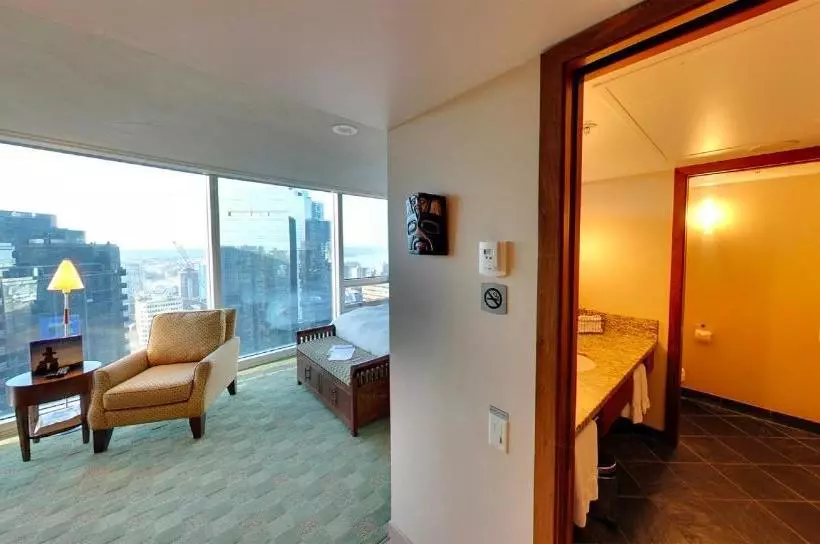 Hotel Embarc Vancouver