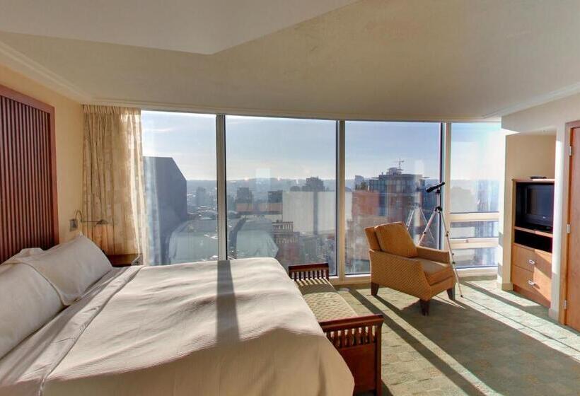 هتل Embarc Vancouver