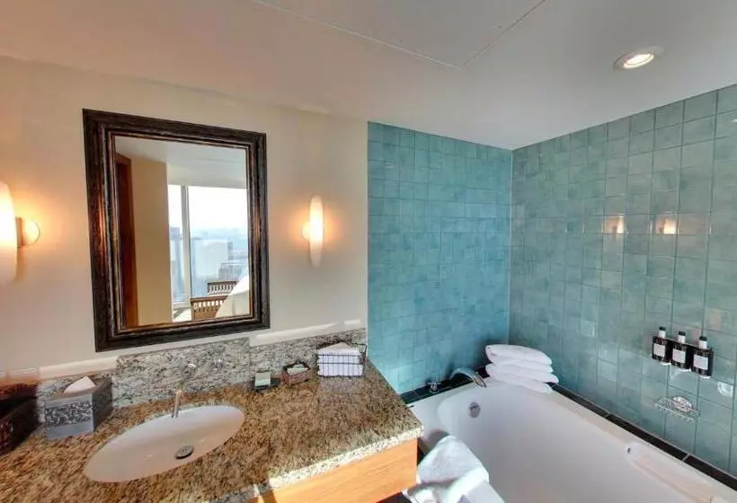 Hotel Embarc Vancouver