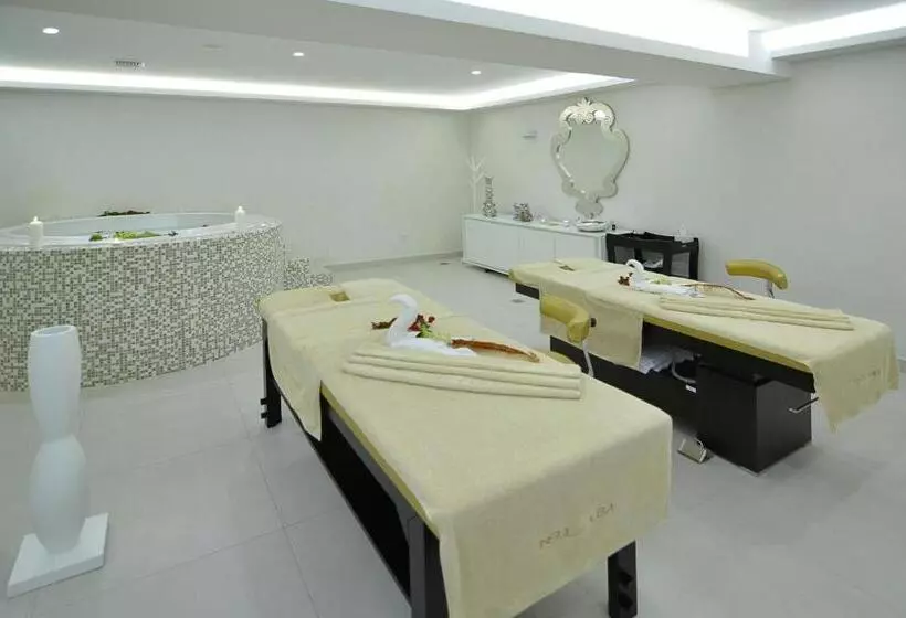 Otel Insula Alba Resort & Spa