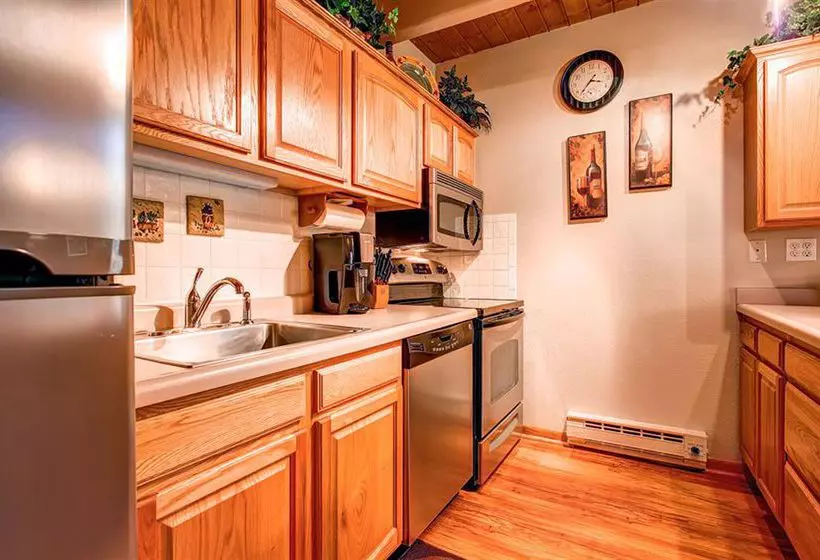 Hotel Motherlode Condominiums