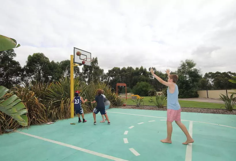 酒店 Big4 Traralgon Park Lane Holiday Park