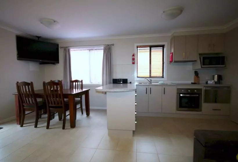 酒店 Big4 Traralgon Park Lane Holiday Park