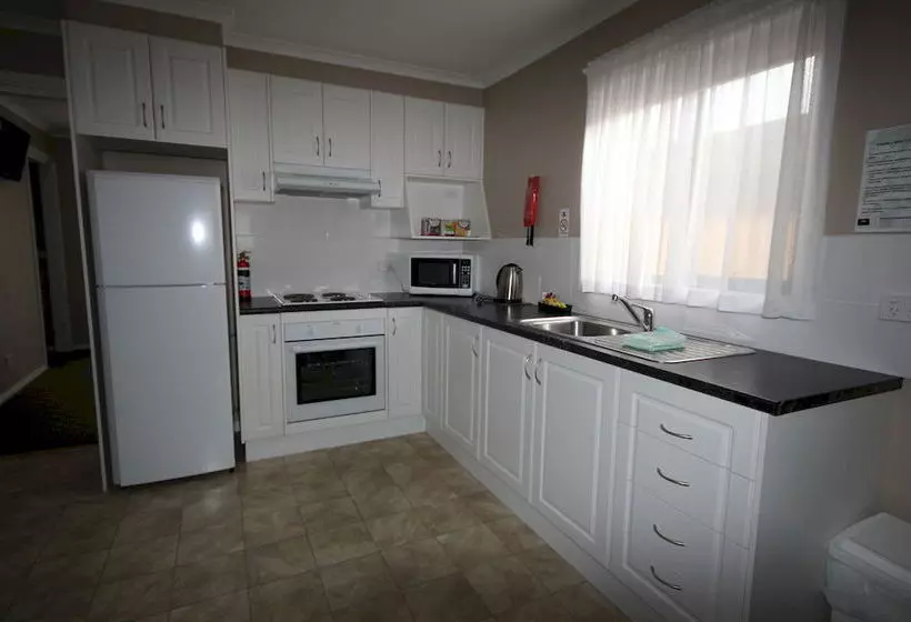 酒店 Big4 Traralgon Park Lane Holiday Park