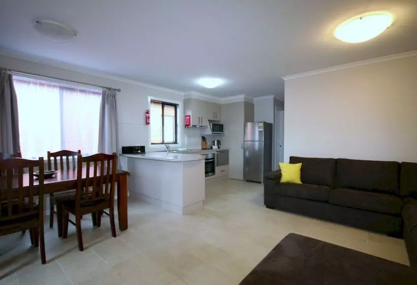 酒店 Big4 Traralgon Park Lane Holiday Park