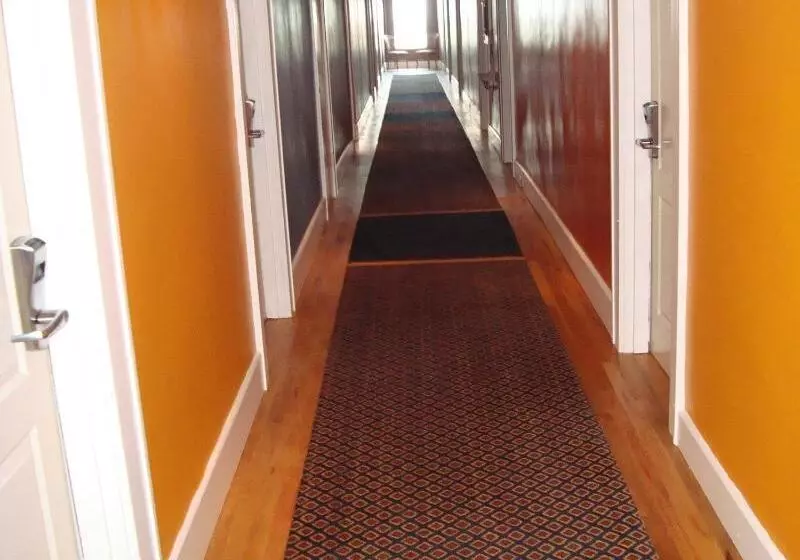 בית מלון כפרי Ponce De Leon