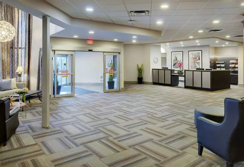 酒店 Stonebridge Grande Prairie