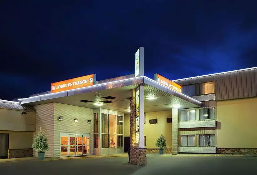 酒店 Stonebridge Grande Prairie