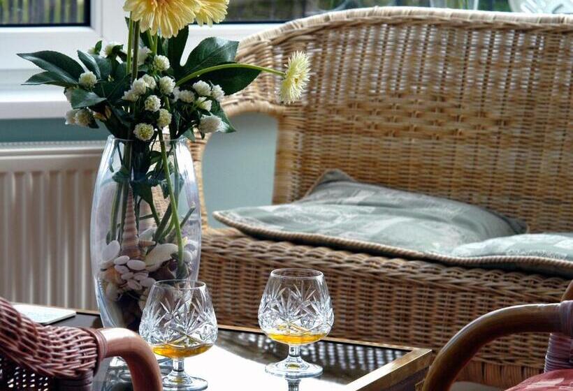 酒店 The Long Range