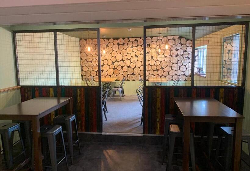 فندق The White Horse