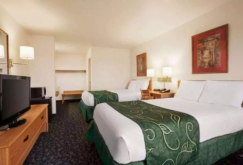 酒店 Travelodge By Wyndham Vaughn