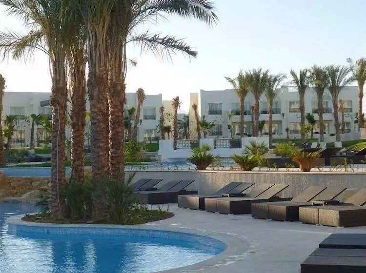 Le Royal Holiday Resort Aqua Park