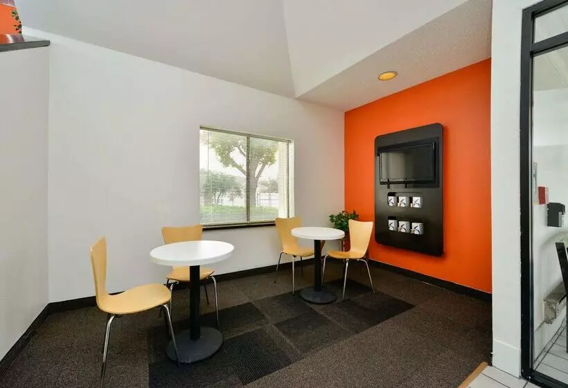 Motel 6plano, Tx  West  Frisco