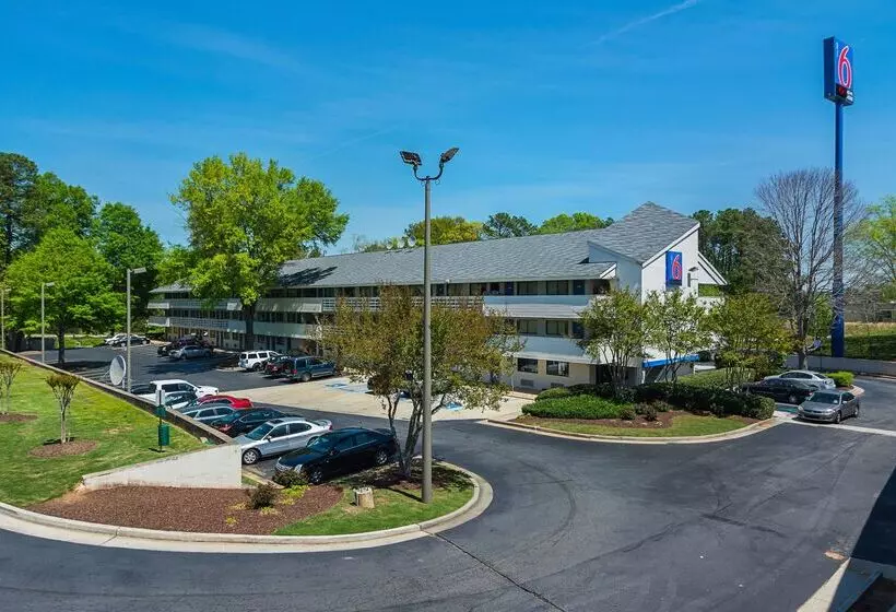 Motel 6tucker, Ga  Atlanta Northeast