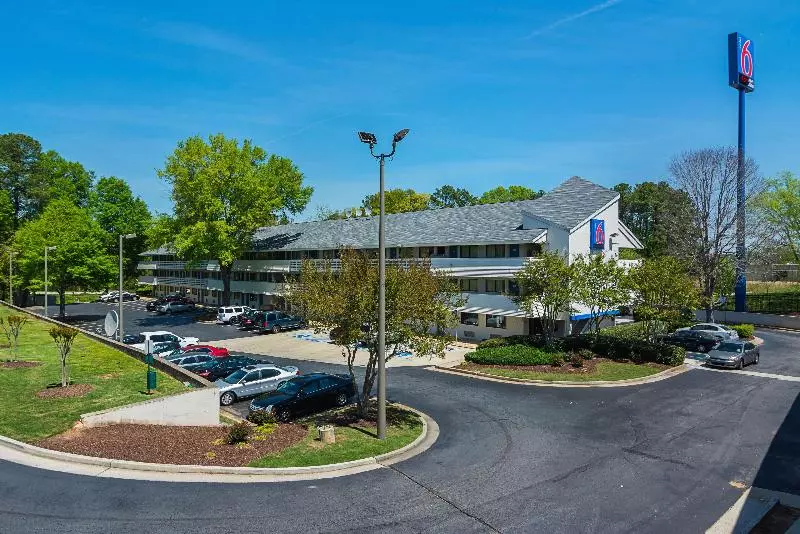 Motel 6tucker, Ga  Atlanta Northeast