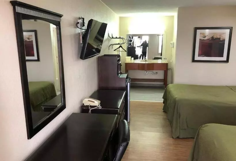 汽车旅馆 Crossroads Inn