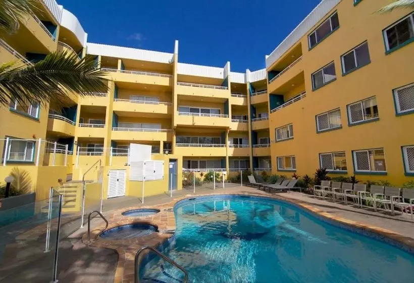 Palm Beach Holiday Resort