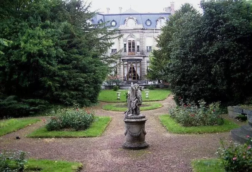 Residence Et Chambres D Hotes De La Porte D Arras