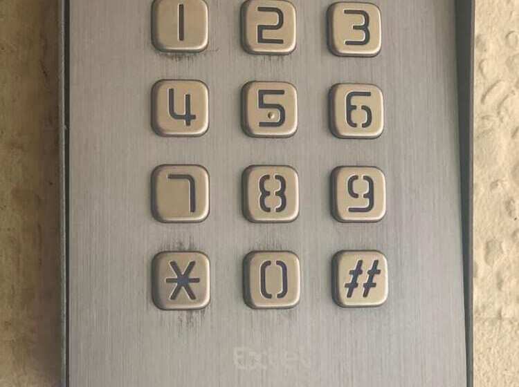 Residence Et Chambres D Hotes De La Porte D Arras