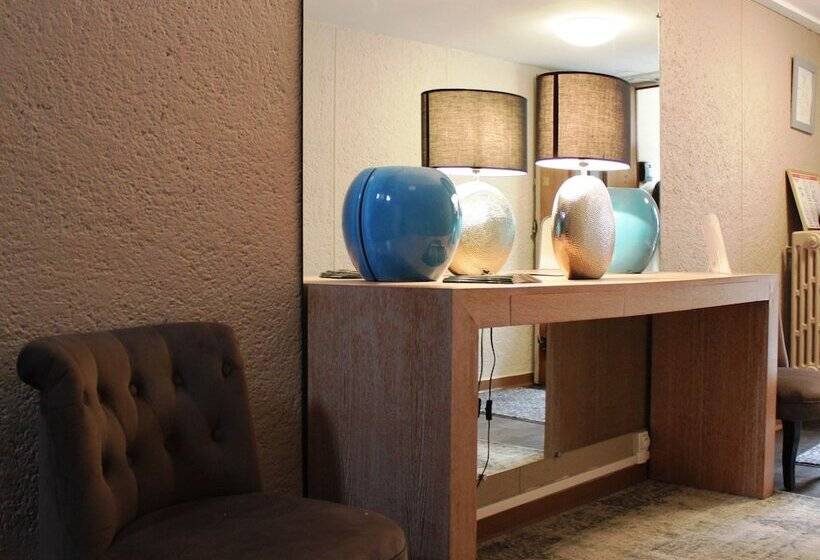 Residence Et Chambres D Hotes De La Porte D Arras