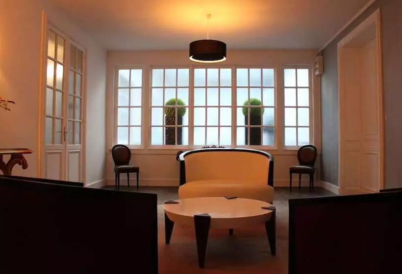 Residence Et Chambres D Hotes De La Porte D Arras