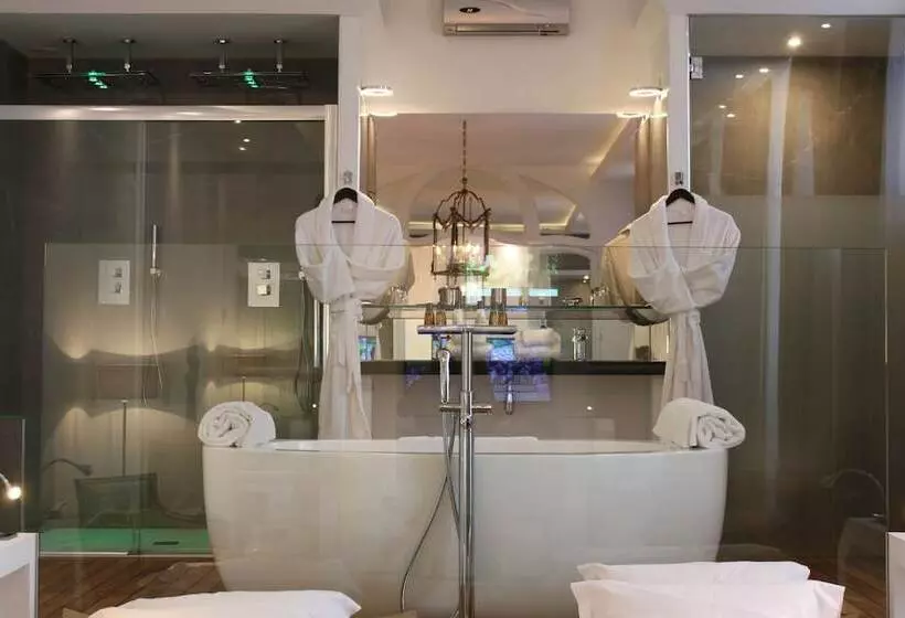 Residence Et Chambres D Hotes De La Porte D Arras