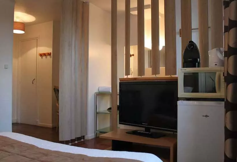 Residence Et Chambres D Hotes De La Porte D Arras