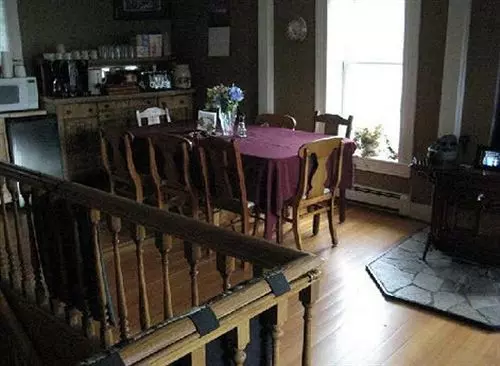 Yellowstone Suites B&b