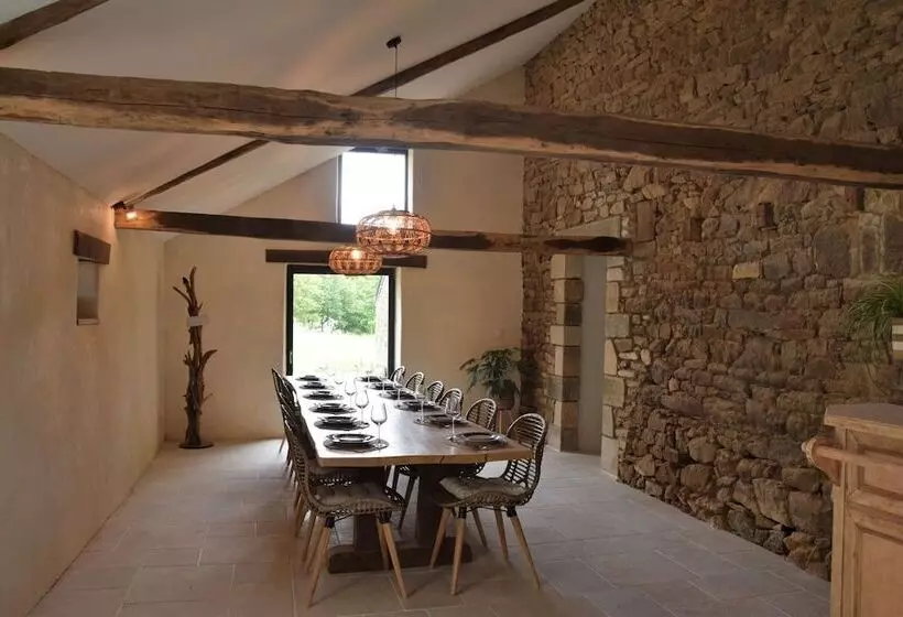 ホテル Chambre D'hôtes Oust Au Lit