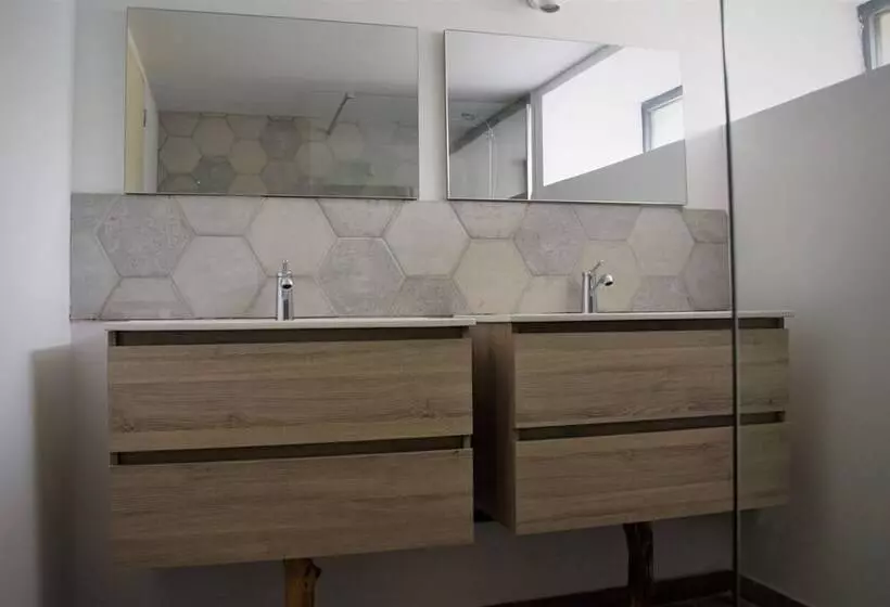 ホテル Chambre D'hôtes Oust Au Lit