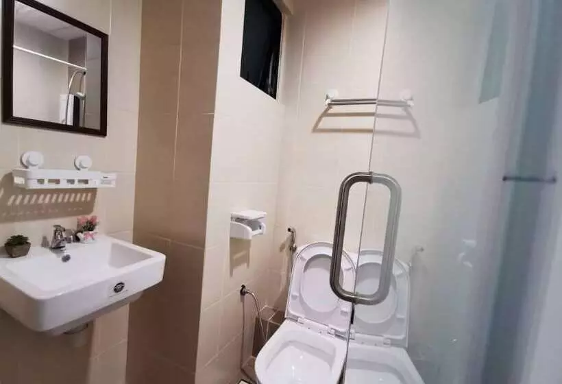 هتل Manhattan Suite Itcc Penampang