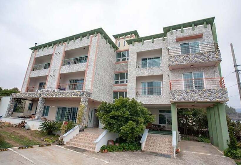 酒店 Seogwipo Neyoung Nayoung Pension